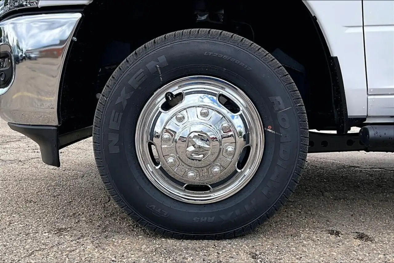 RAM 3500 photo RAM 3500