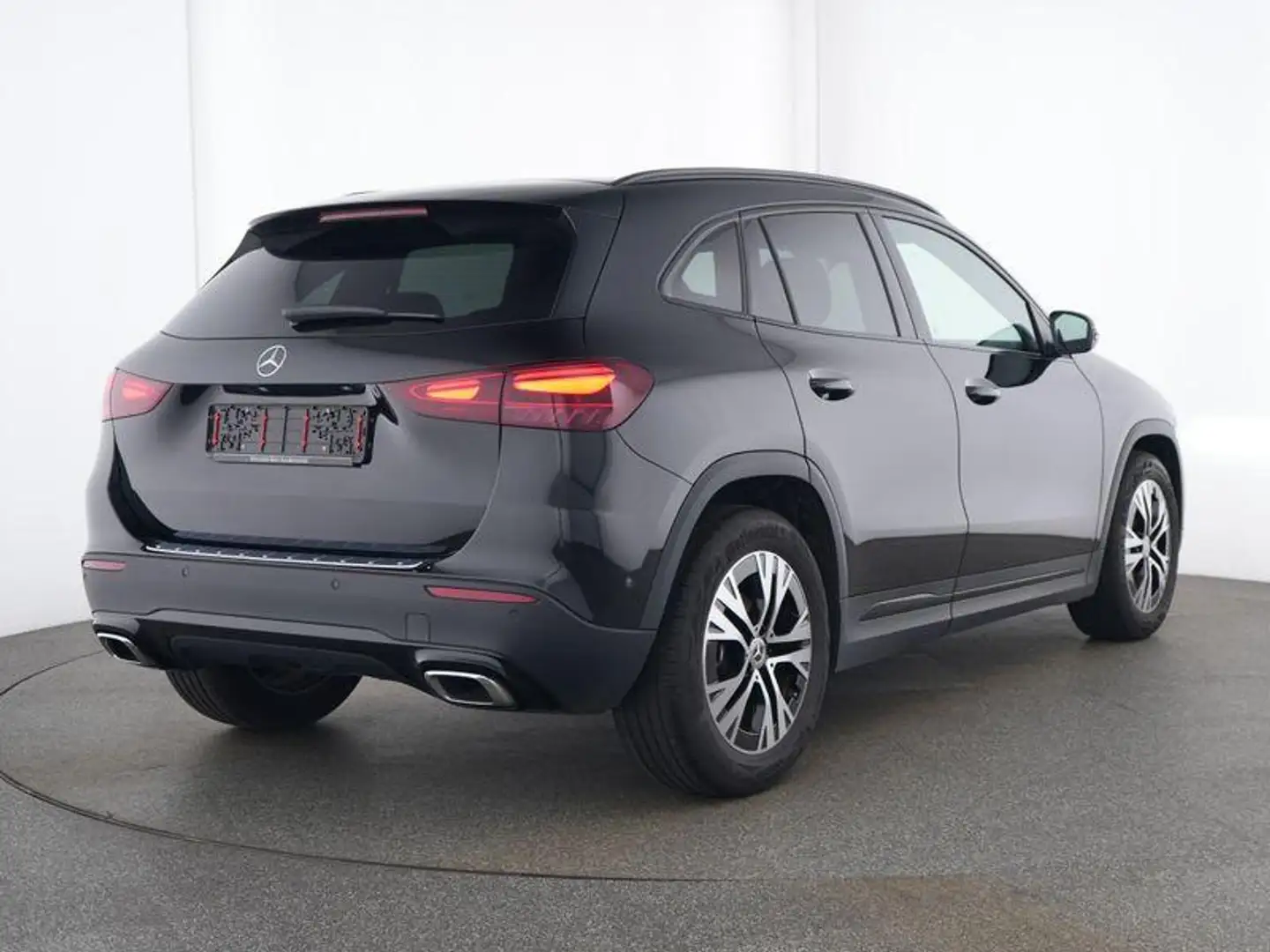 Mercedes-Benz GLA 180 PROGRESSIVE ADVANCED+AHK+KAMERA+LED+MBUX NAVI+NIGH Schwarz - 2