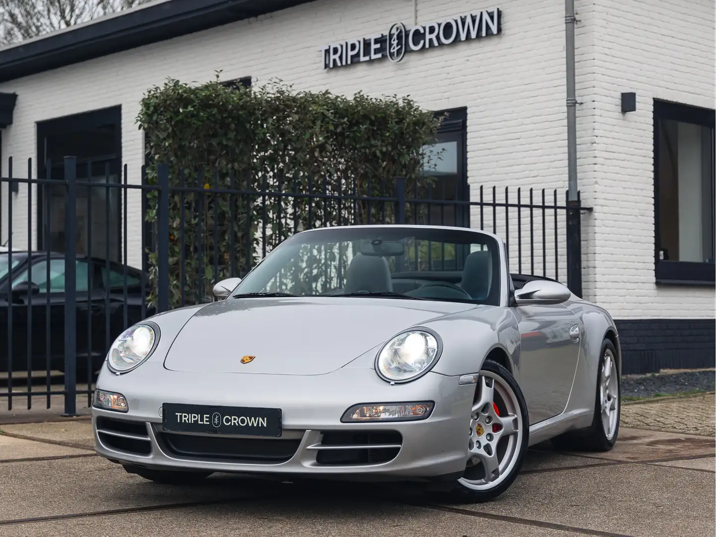 Porsche 997 Cabrio 3.8 Carrera S | Sport-Chrono plus | Bose | Zilver - 2