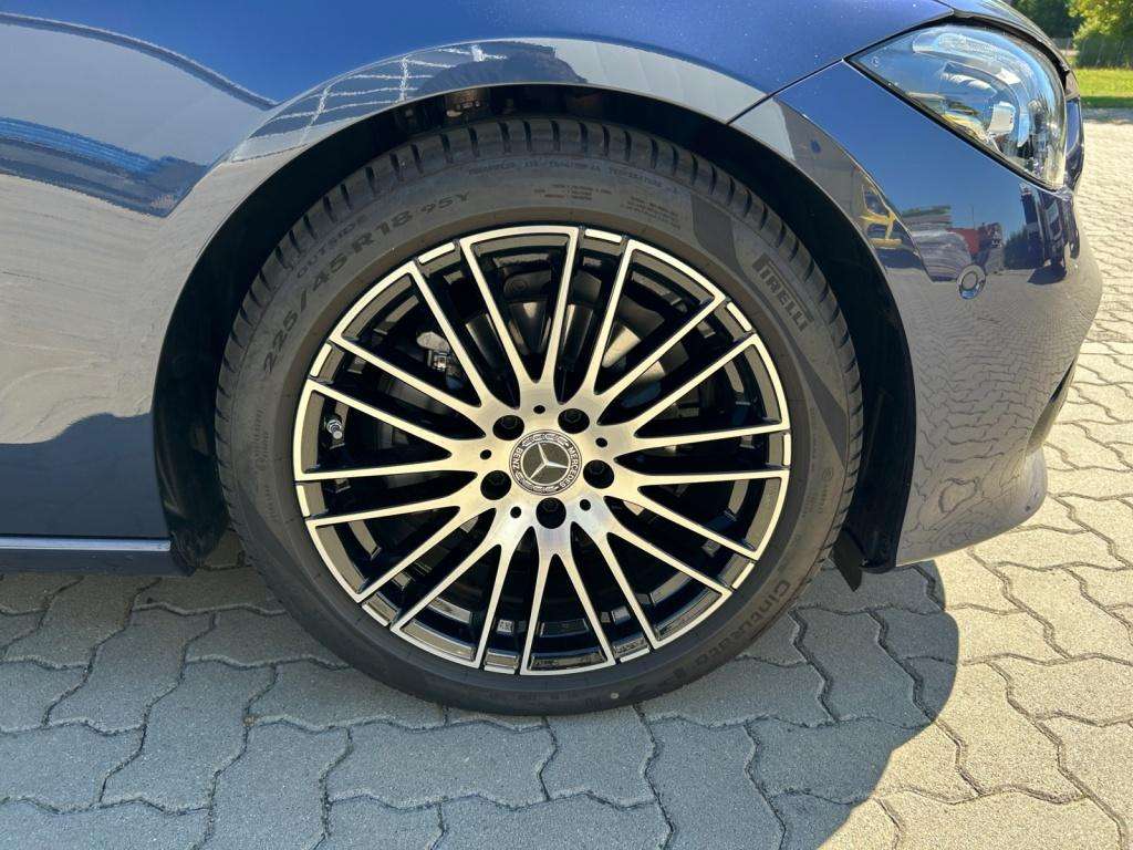 Mercedes-Benz C 180