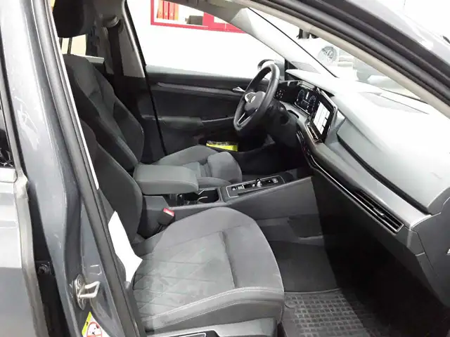 Volkswagen Golf view 8