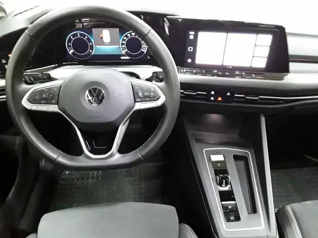 Volkswagen Golf view 10