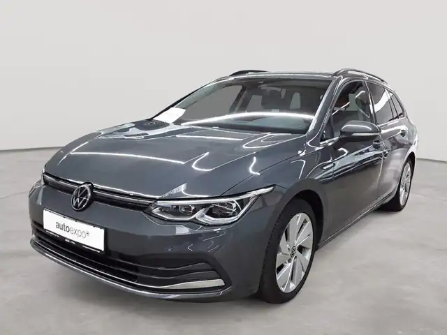 Volkswagen Golf view 2