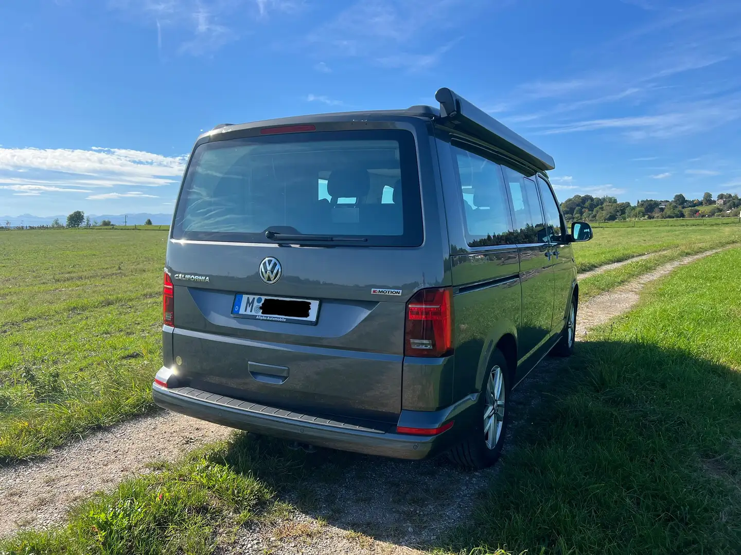 Volkswagen T6 California California 4MOTION Ocean Grau - 2