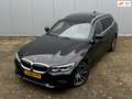 BMW 320 3-serie Touring 320i HIGH EXECUTIVE VOL PANORAMADA Zwart - thumbnail 1