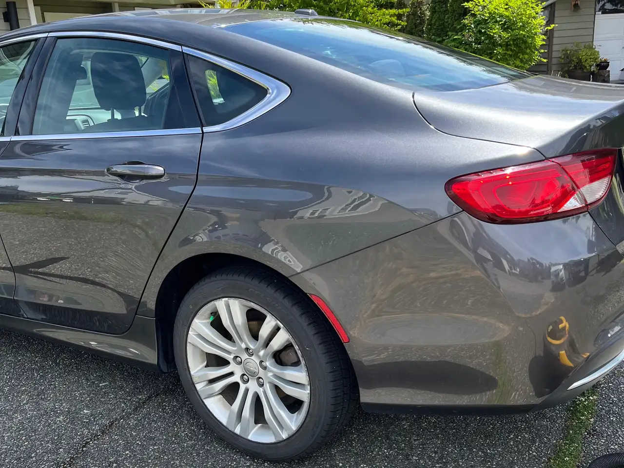 Chrysler 200 снимка Chrysler 200