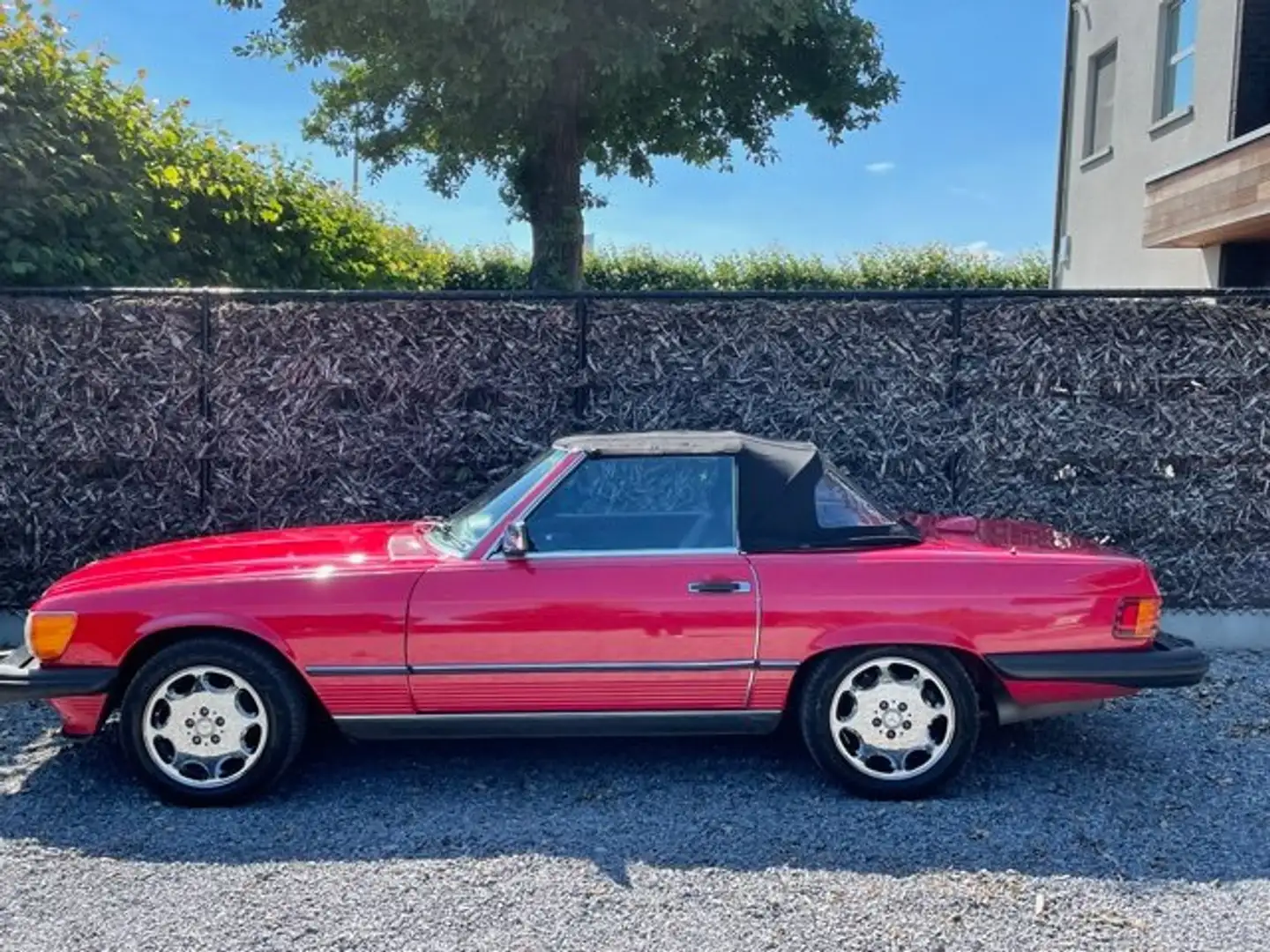 Mercedes-Benz SL 560 R 107 Roadster +Carfaxhistory + MB Data ! Rouge - 1