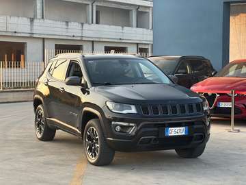 1.3 turbo t4 phev Trailhawk 4xe at6