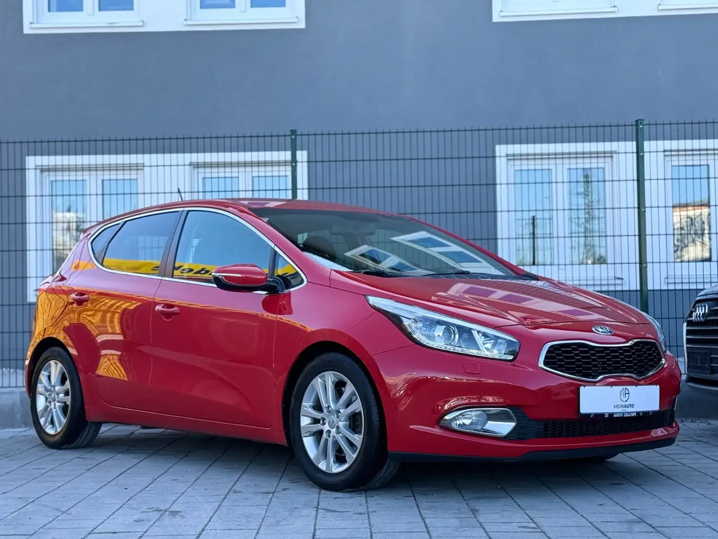 Kia Ceed / cee'd Cee`d/TEMP/KAMERA/NAVI/LENK-HEIZ/SITZ-HEI Rot - 2