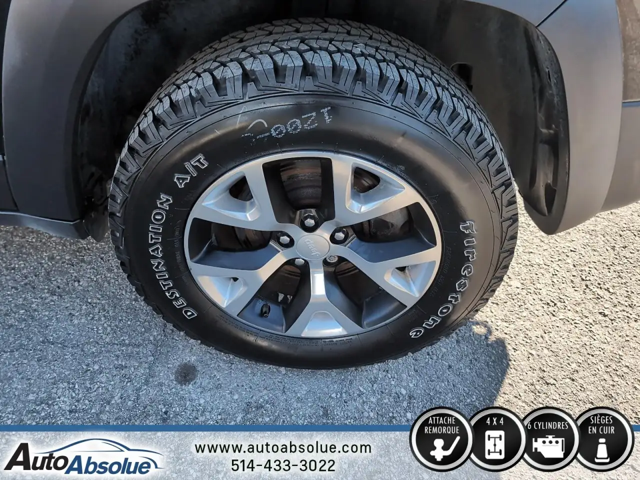 Jeep Cherokee снимка Jeep Cherokee
