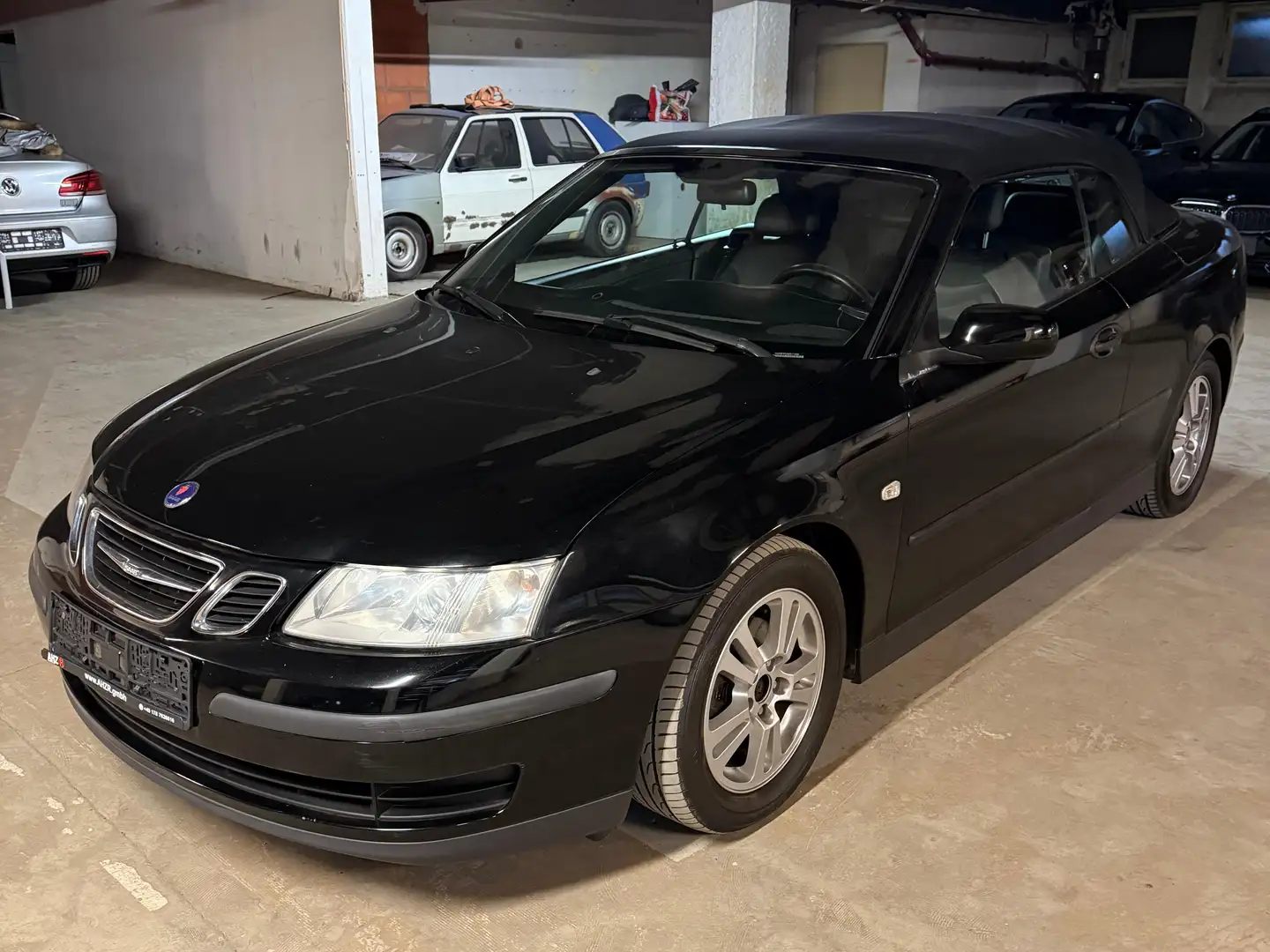 Saab 9-3 9-3 Cabriolet 1.8 t Cabrio Linear Schwarz - 1
