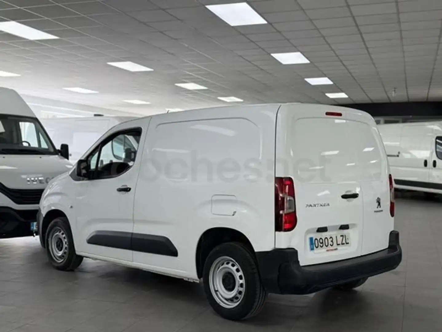 Peugeot Partner Premium Standard 600kg BlueHDi 73kW Blanco - 2