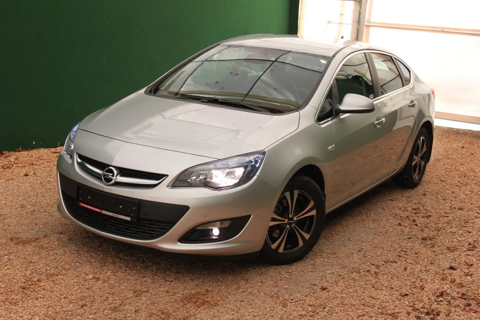 Opel Astra J Lim./ 1.Hand/ SHZ/ PDC/ ALU/ nur 38tkm Argent - 2