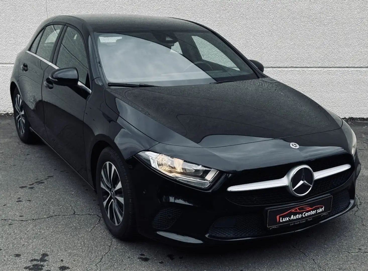 Mercedes-Benz A 180 d Business Solution Negro - 2