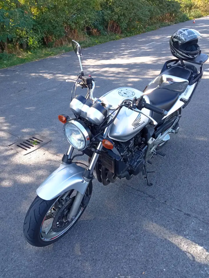 Honda CBF 600