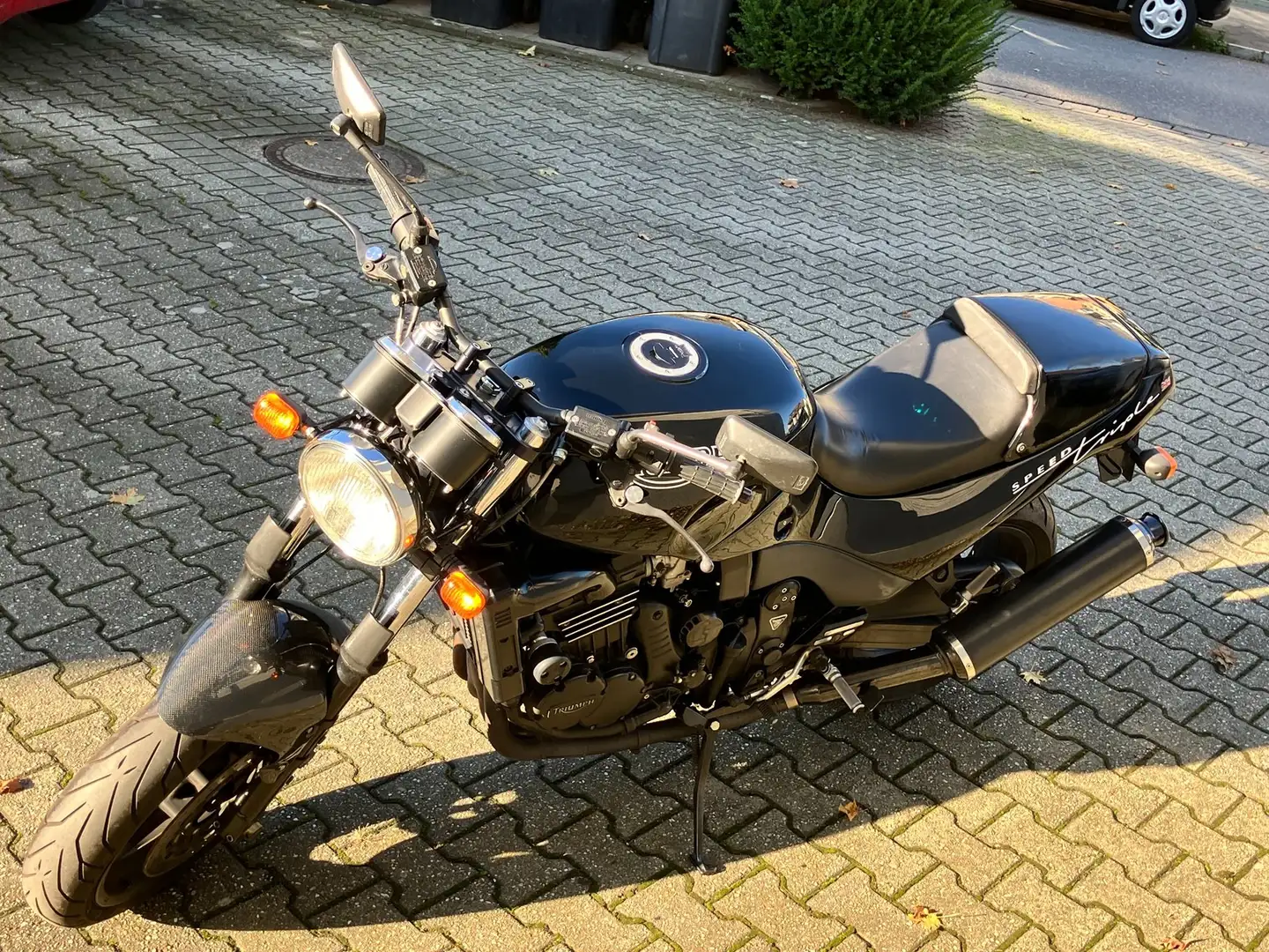 Triumph Speed Triple 900 T300 Negro - 2
