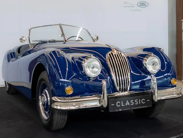 Jaguar XK