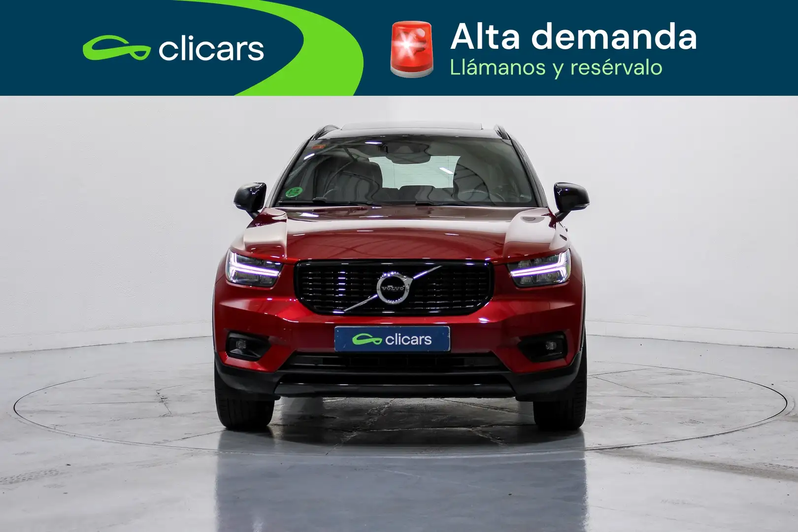 Volvo XC40 T3 R-Design Premium Edition Rojo - 2