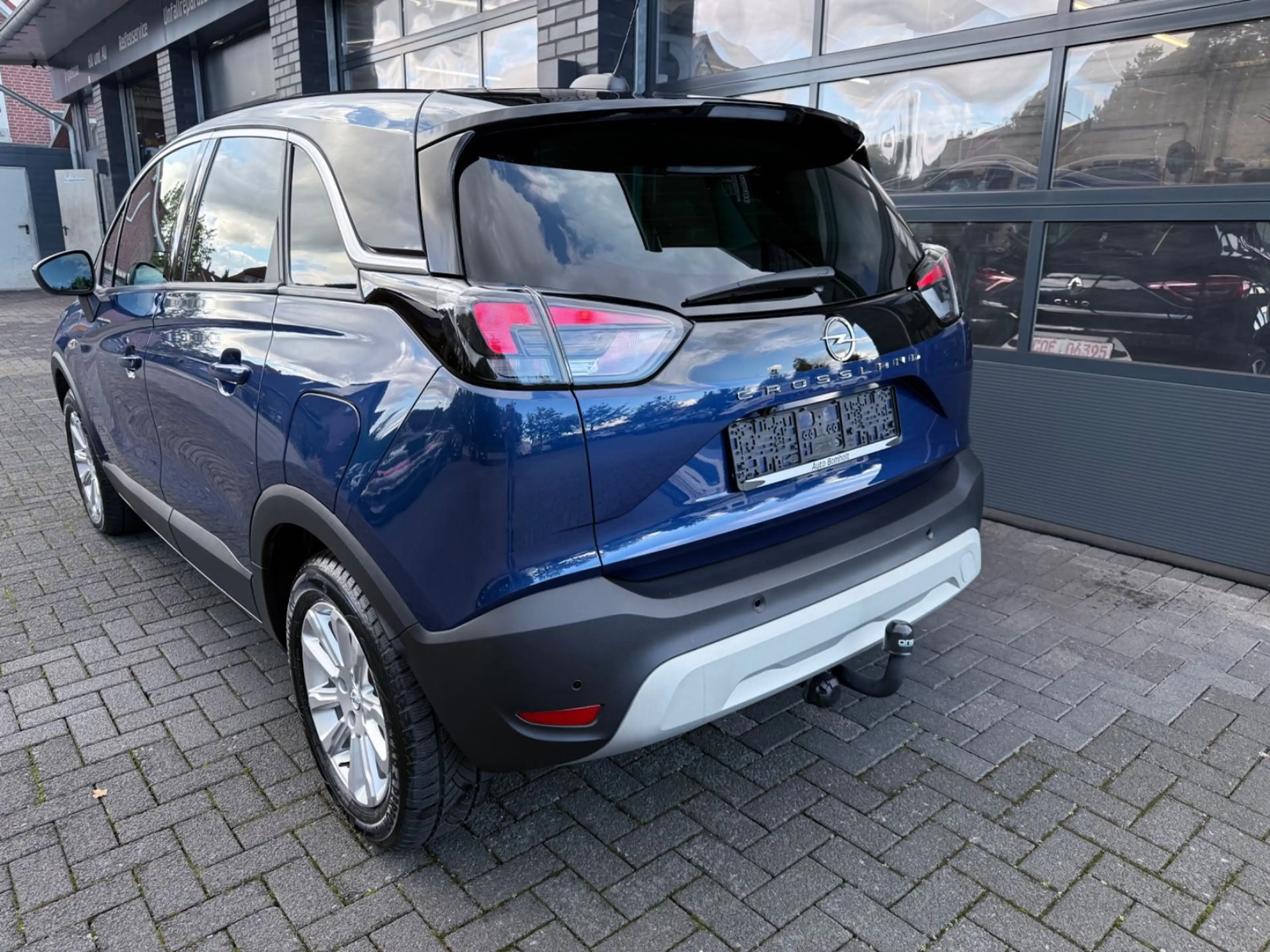 Opel Crossland X Elegance — photo 6