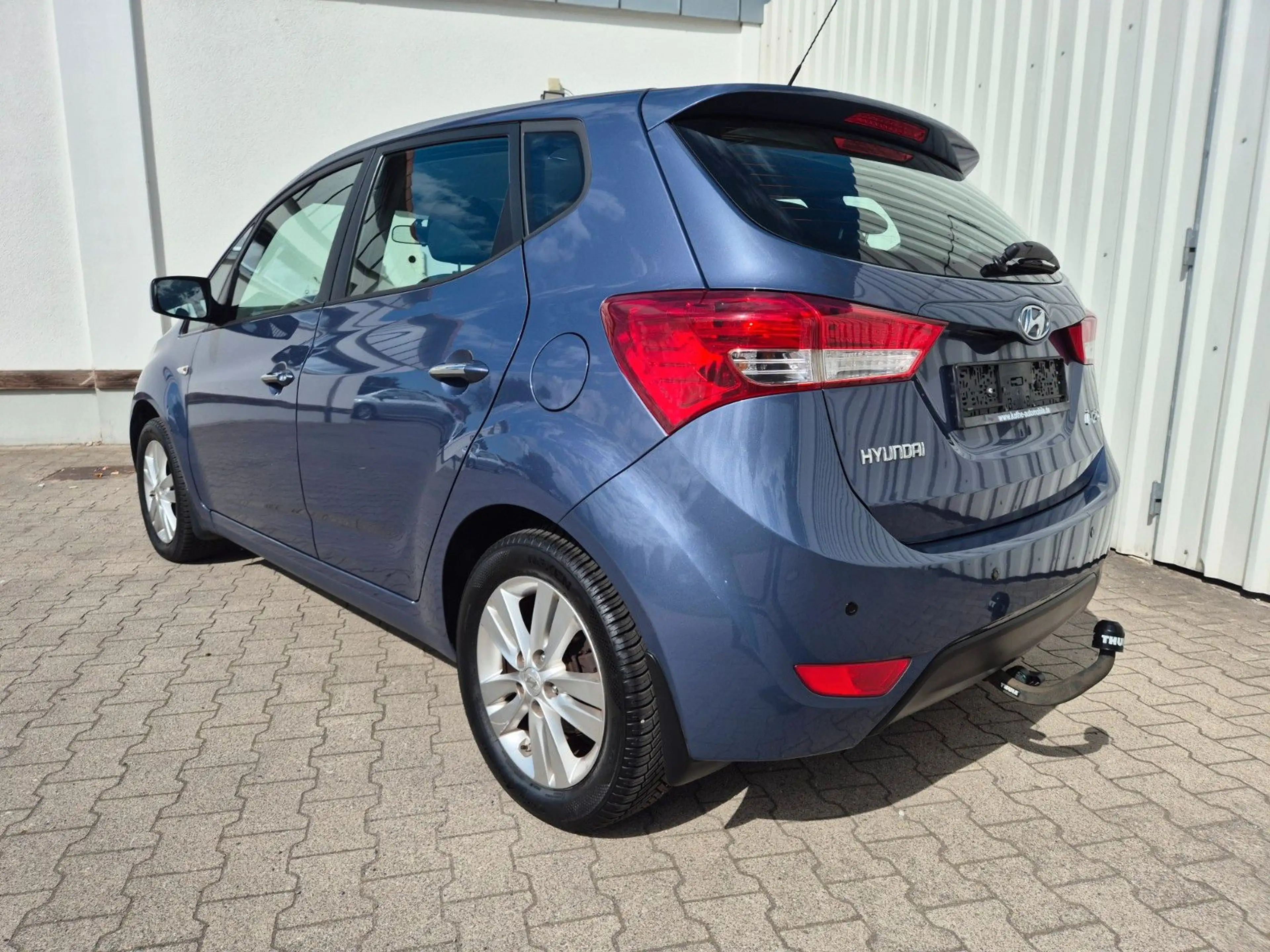 Hyundai iX20 1.4 -- SCHECKHEFT -- ANHÄNGERKUPPLUNG -- — photo 3