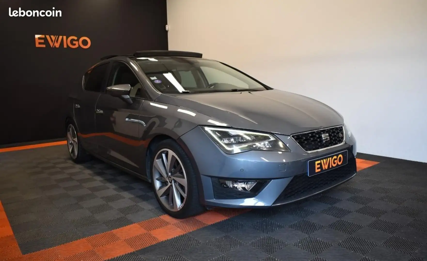 SEAT Leon 1.4 TSI 140ch FR TOIT OUVRANT RADAR AV AR LED JANT Grijs - 1