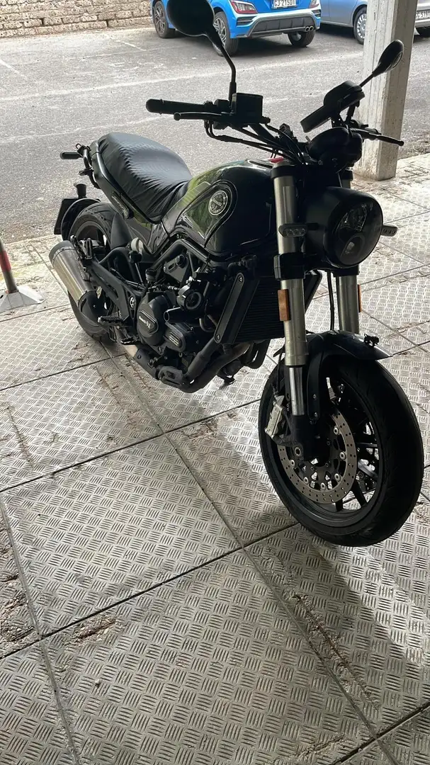 Benelli Leoncino 500, stradale - 2