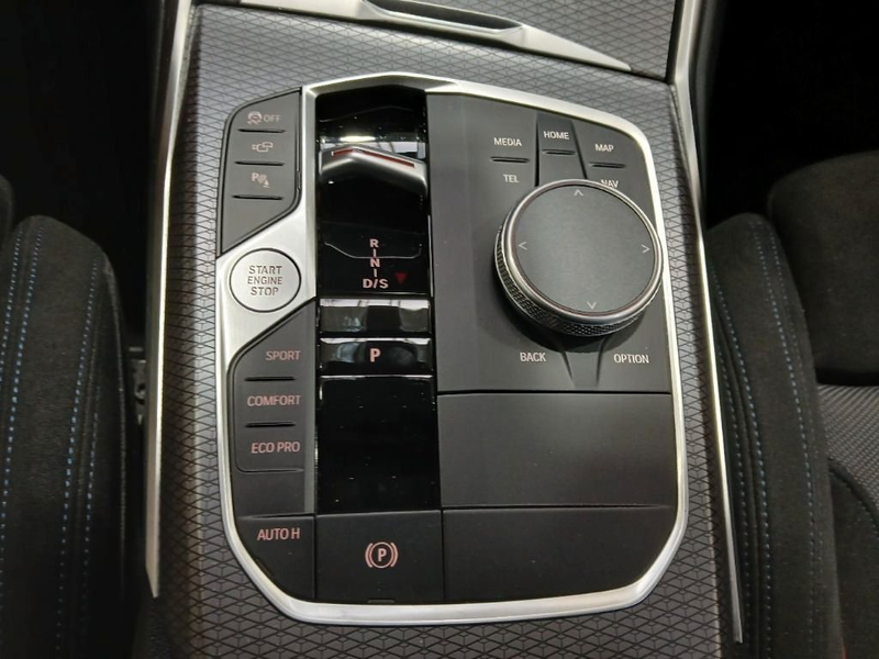 BMW 320 d xDrive Touring M Sport ACC HiFi 360° StHz — photo 10
