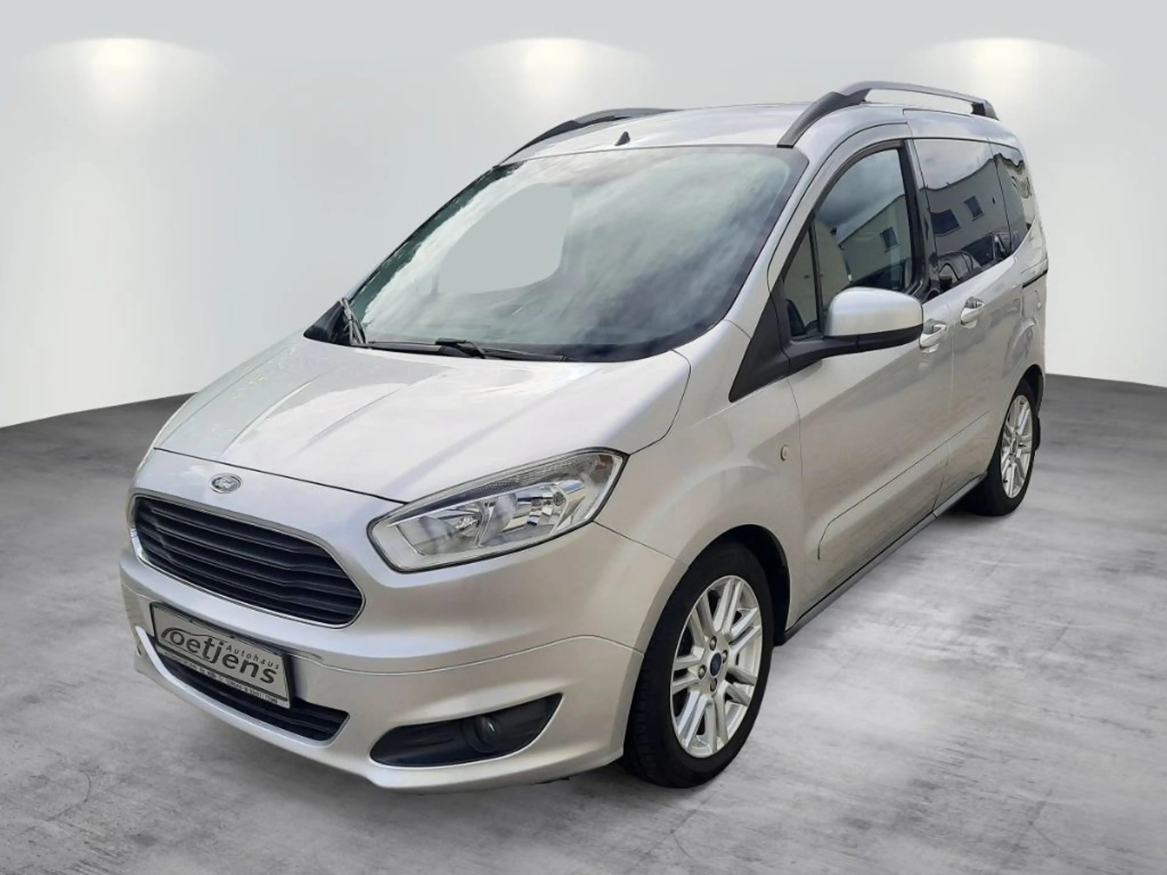 Ford Tourneo Courier 1.0 EcoBoost Titanium AHZV — photo 2