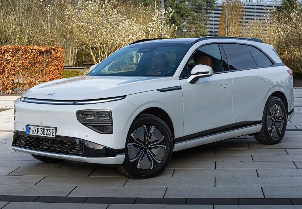XPENG G9