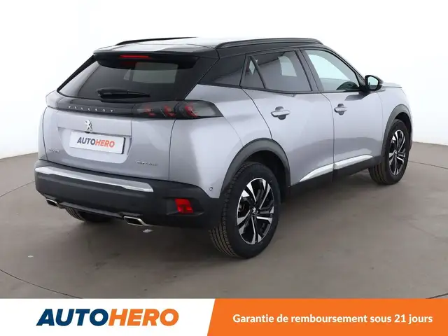 Peugeot 2008 view 6
