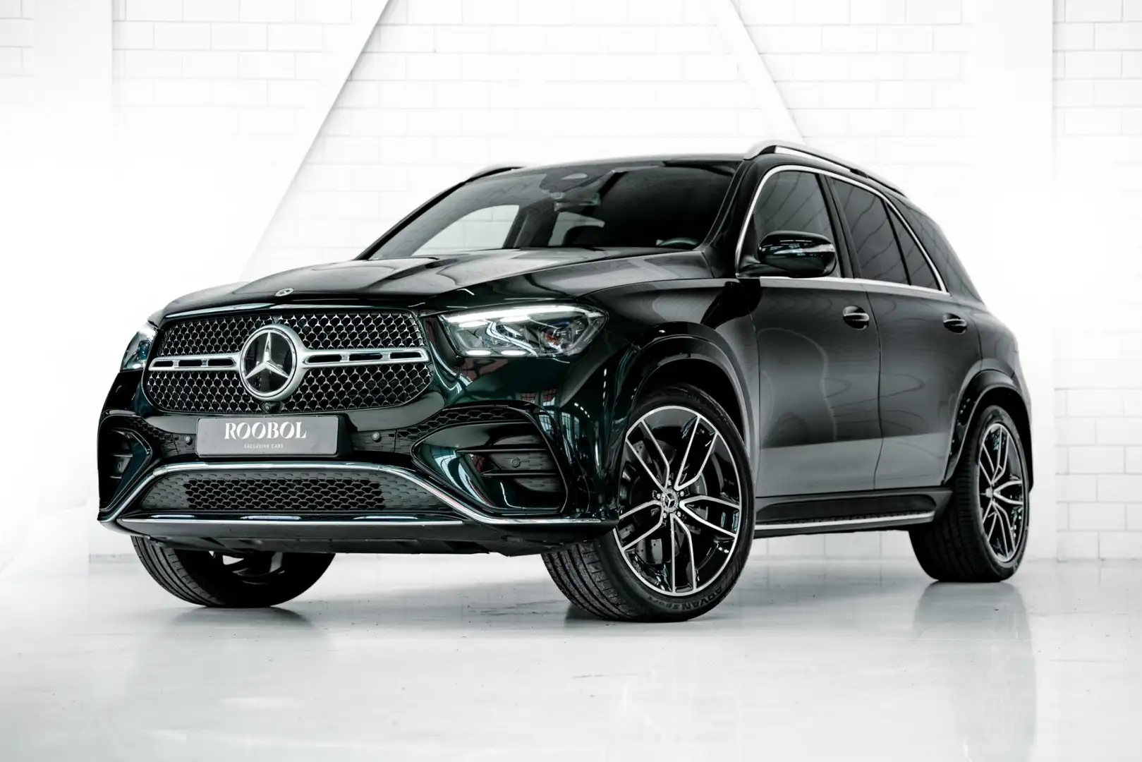 Mercedes-Benz GLE 450 *EMERALD GREEN* | AMG Pakket | Panorama dak | Burm Vert - 1