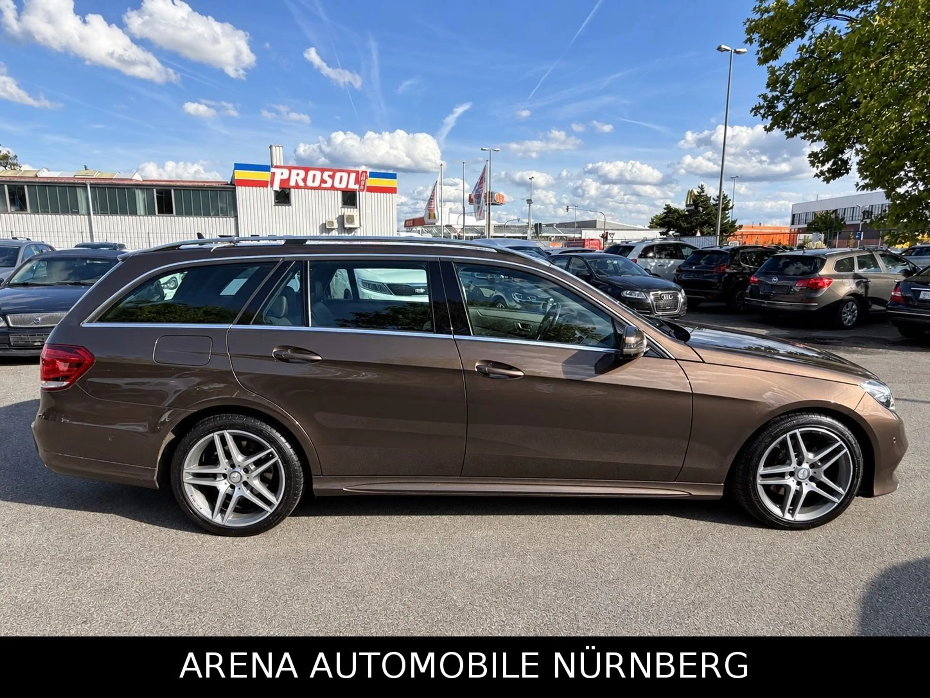 Mercedes-Benz E 250 E250 CGI T-Modell*AMG Sportpaket*Led*Distronic — photo 10