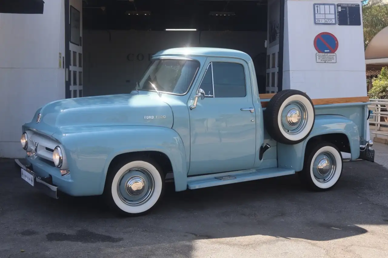 Ford F-100, foto 2