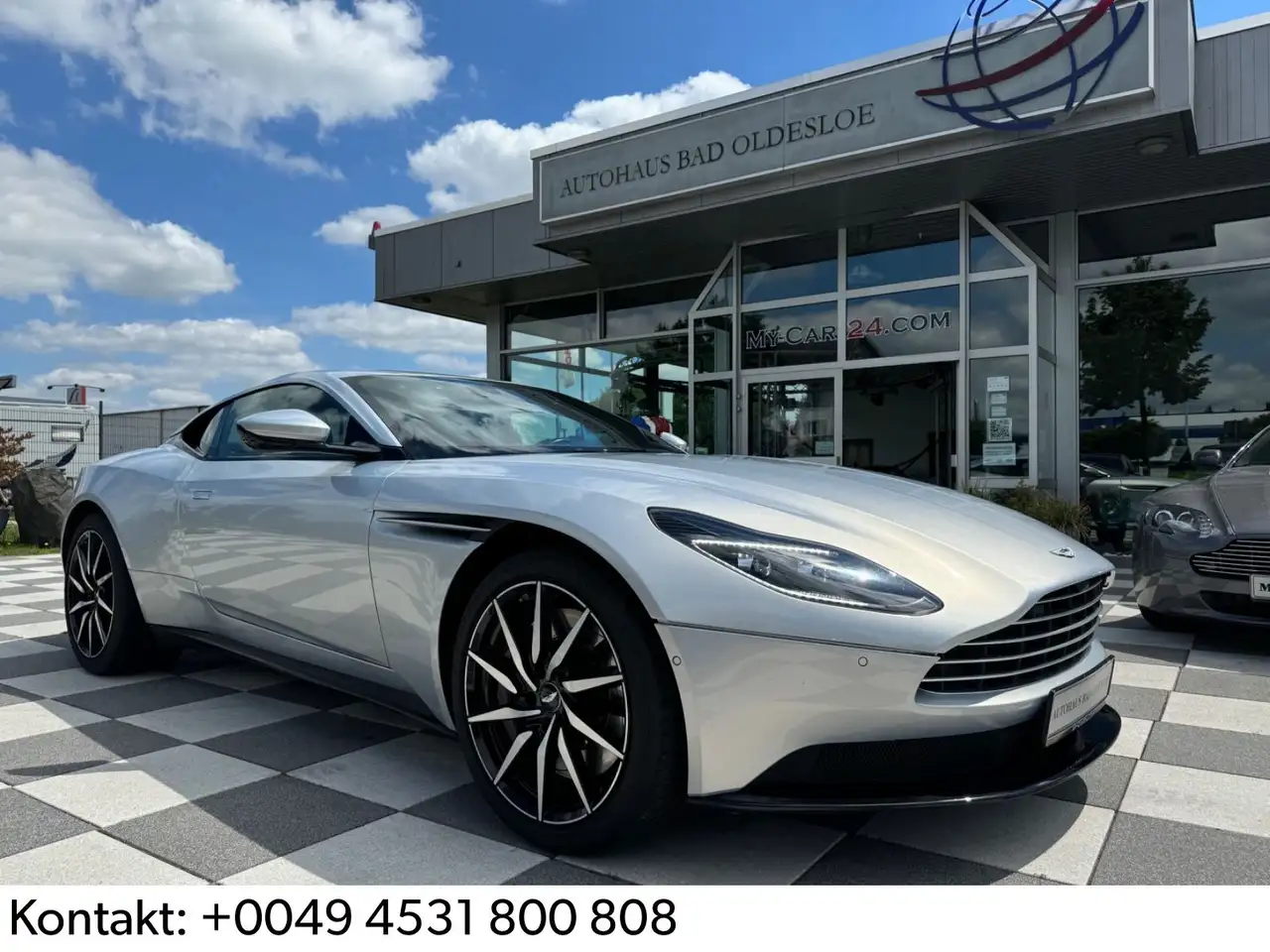 Aston Martin DB11