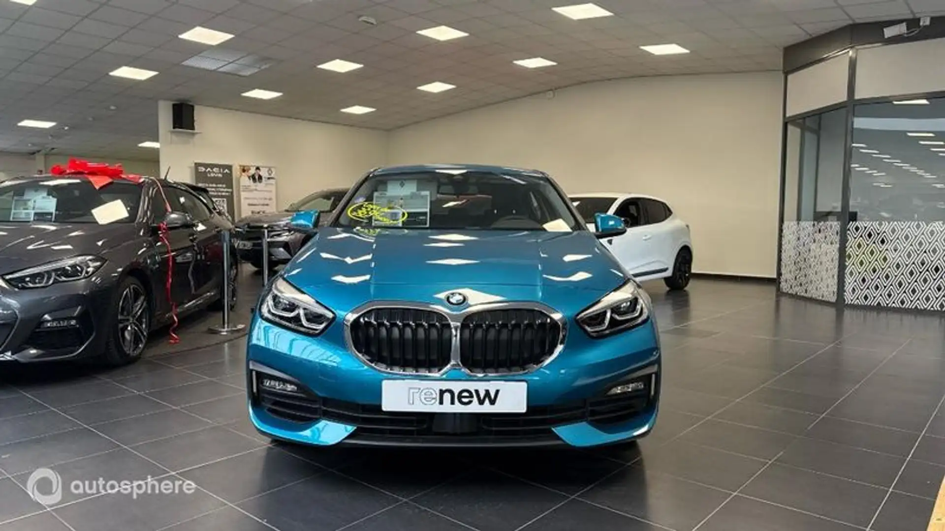 BMW 116 116iA 109ch Business Design DKG7 - 2