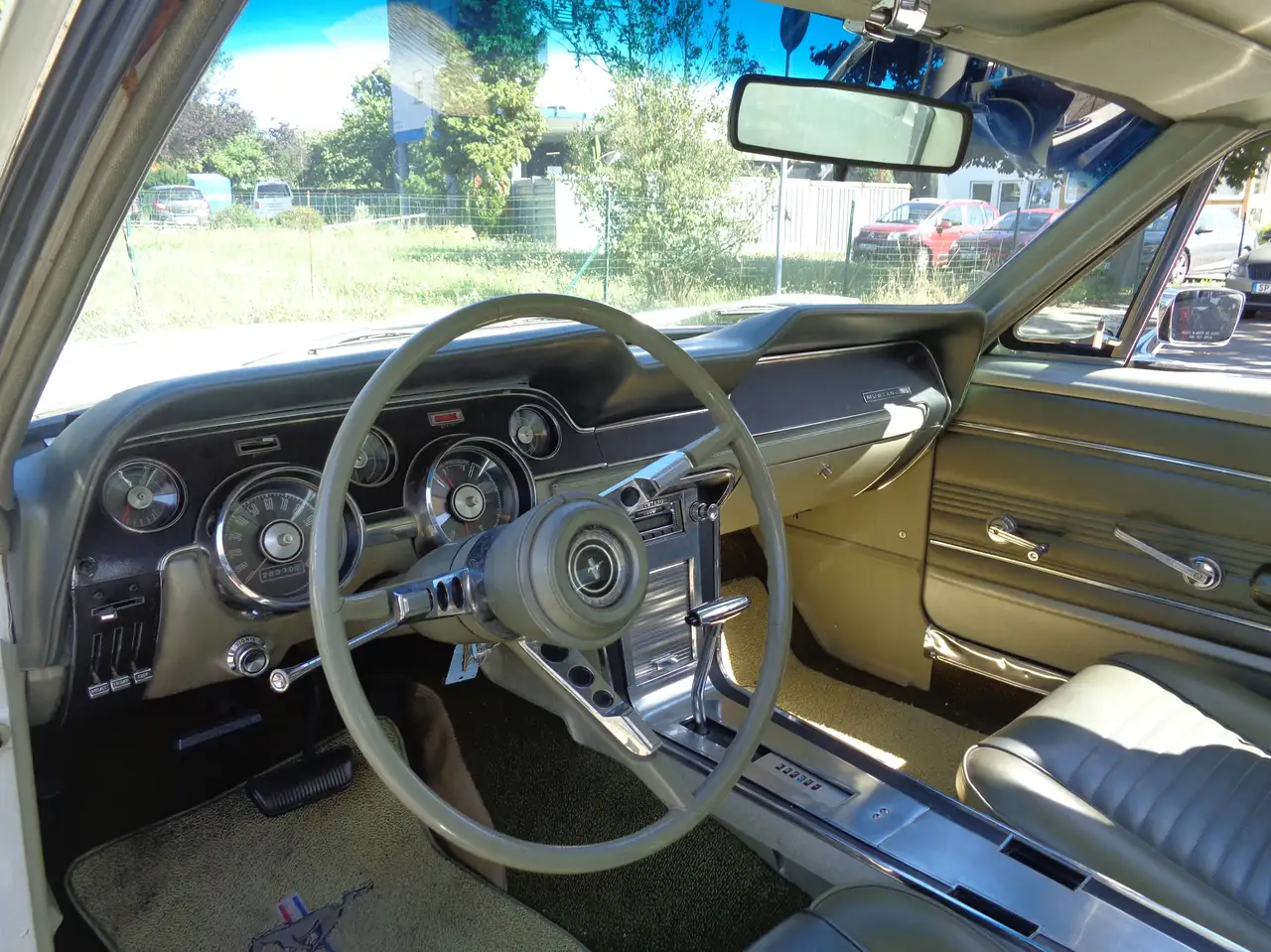 Ford Mustang Coupe 4.7ltr. V8 Automatik top Zustand, foto 7