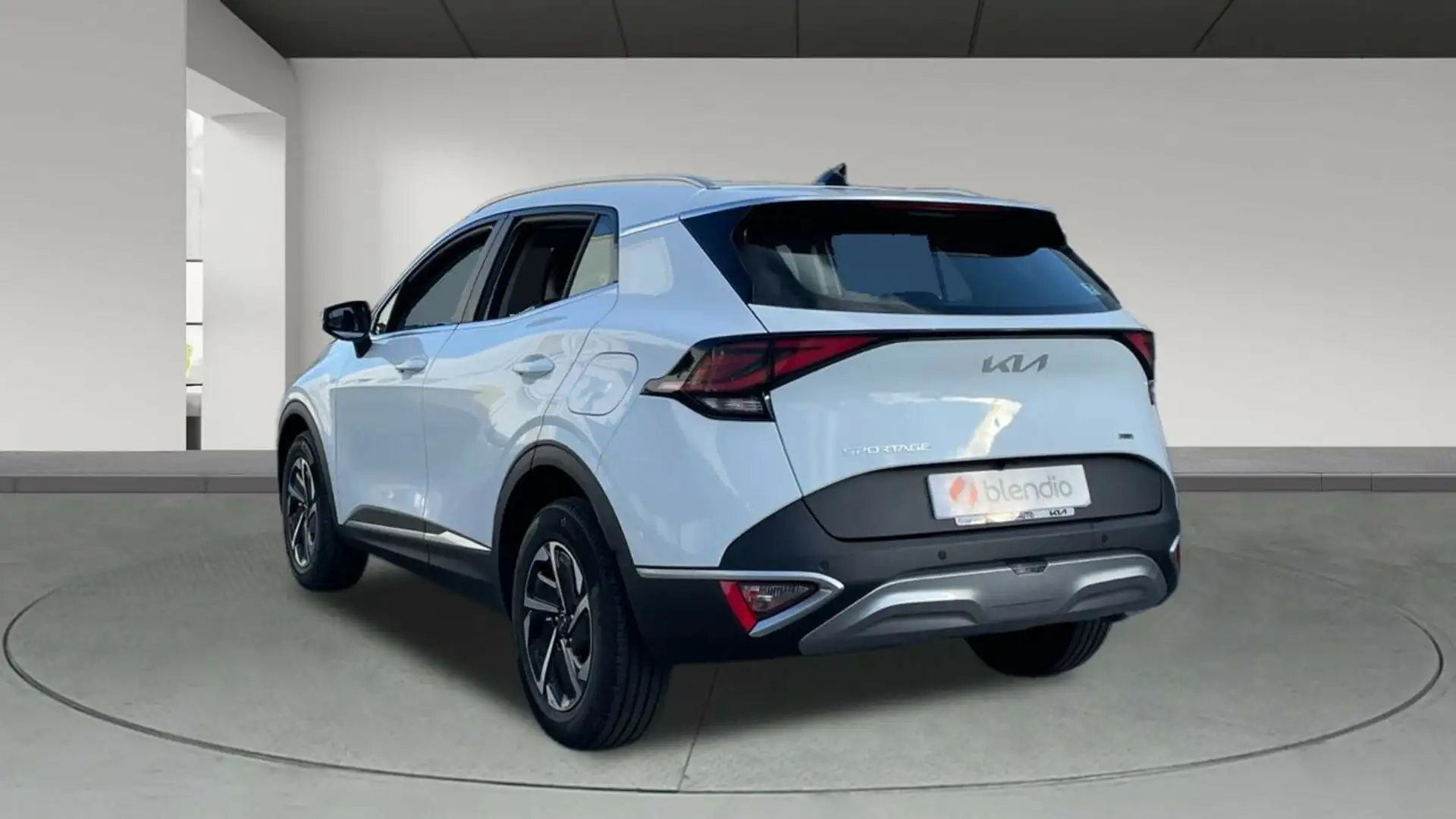 Kia Sportage 1.6 T-GDI HEV DRIVE AUTO 230 5P Blanco - 2
