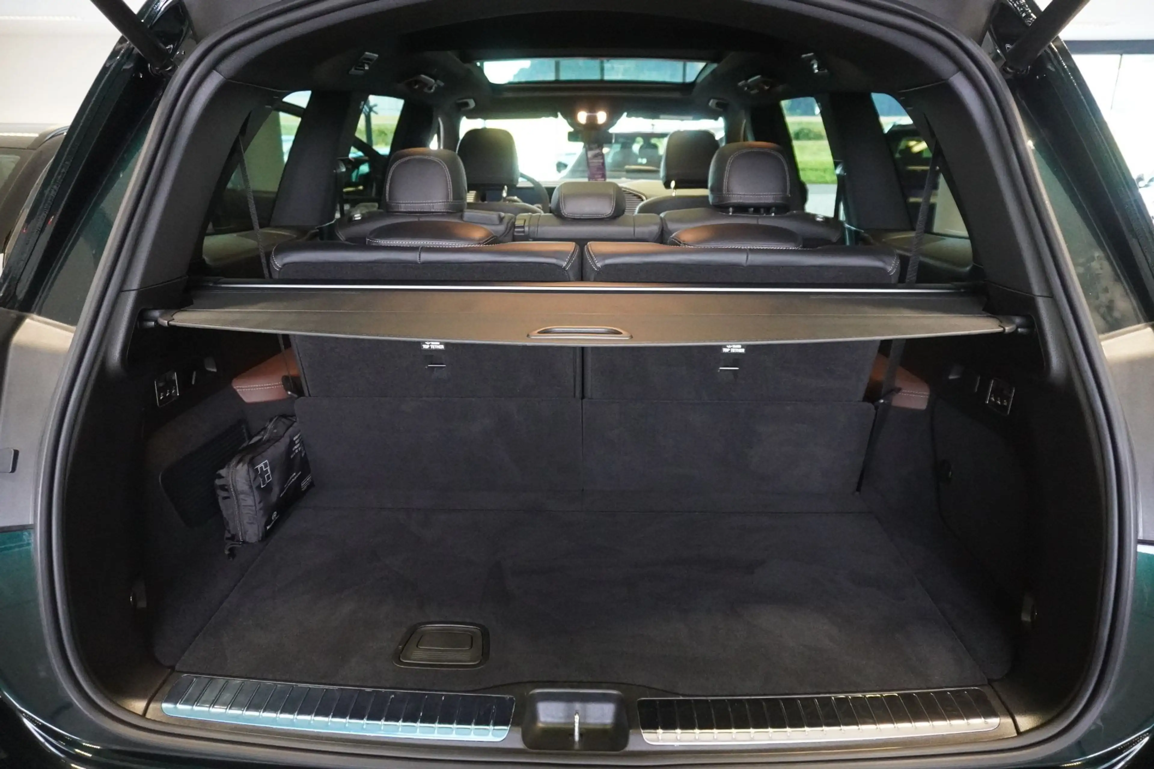 Mercedes-Benz GLS 63 AMG 4MATIC+ MY24/Night-Paket/22"/STHZ — photo 12
