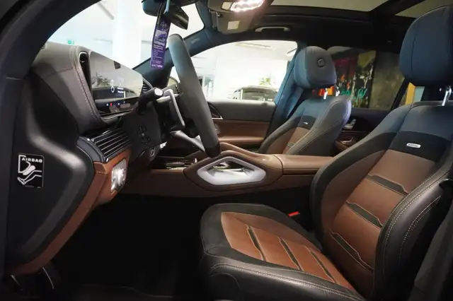 Mercedes-Benz GLS view 8