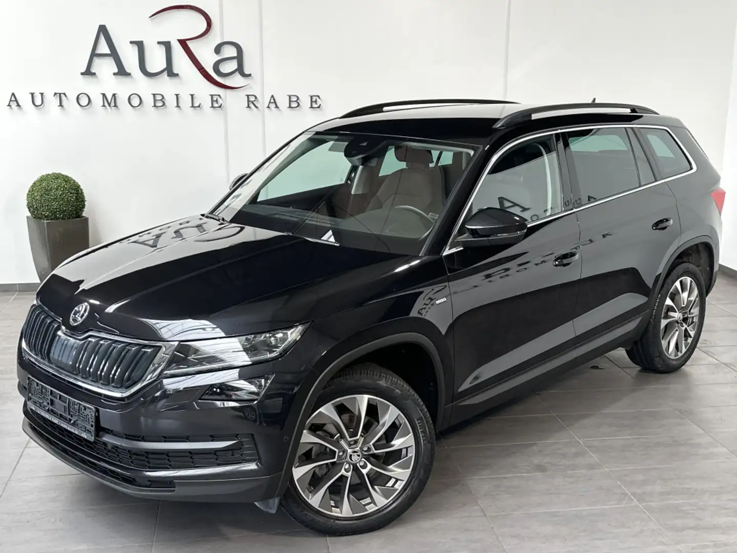 Skoda Kodiaq 2.0 TDI DSG Clever NAV+LED+AHK+ACC+KAM+VC Black - 1