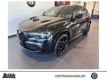 V6 2.9 Bi-Turbo AT8-Q4 Quadrifoglio HARMAN/KARDON