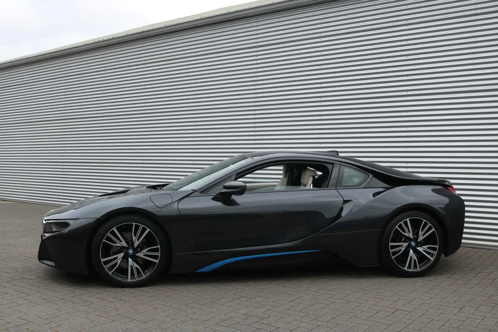 BMW i8 1.5 Hybrid 362PK First Edition (46.892Km! NAP! Ori Gris - 1