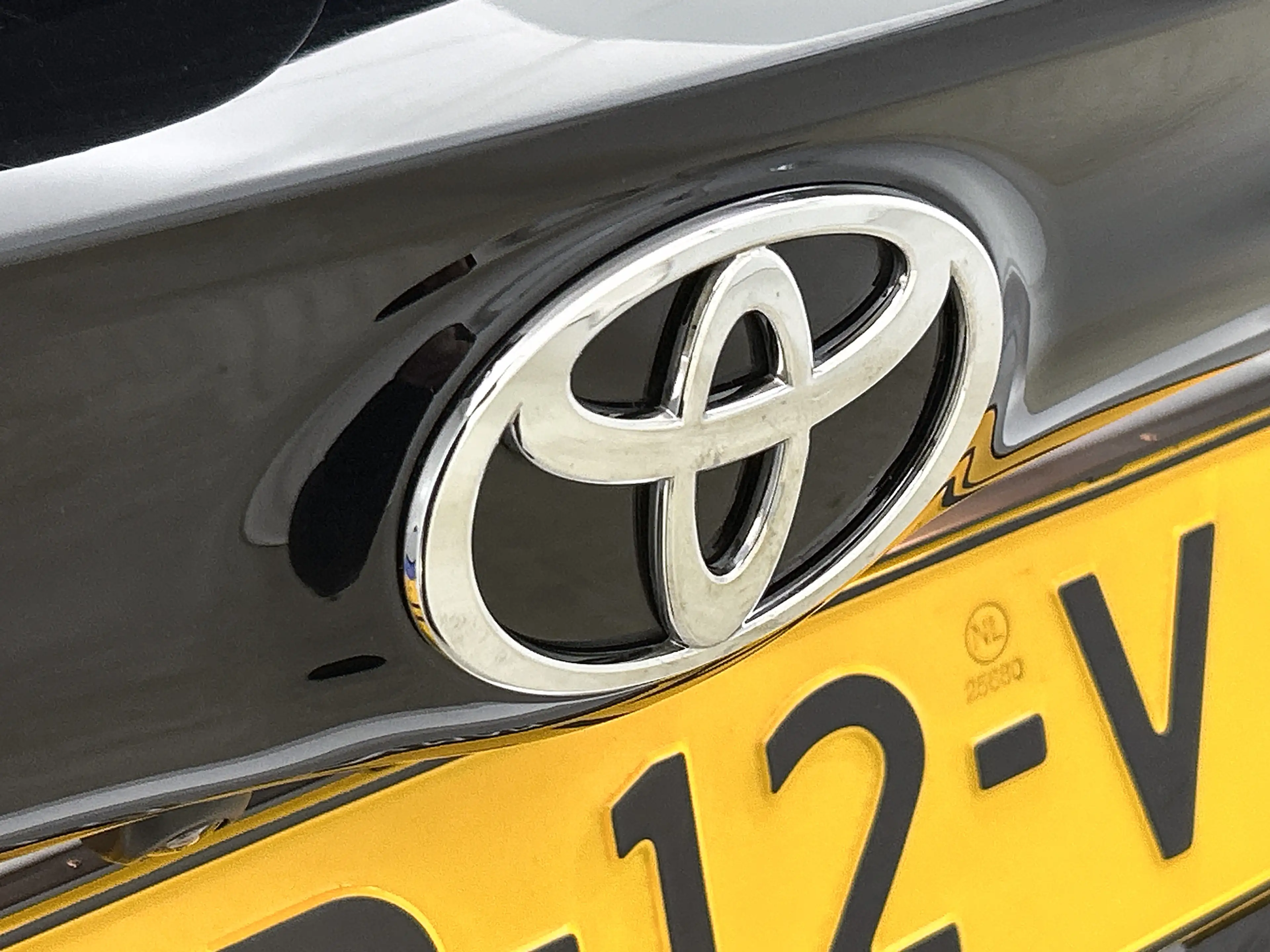 Toyota Yaris 1.5 Hybrid 115 Dynamic | BTW Voertuig | NL Auto | — photo 20