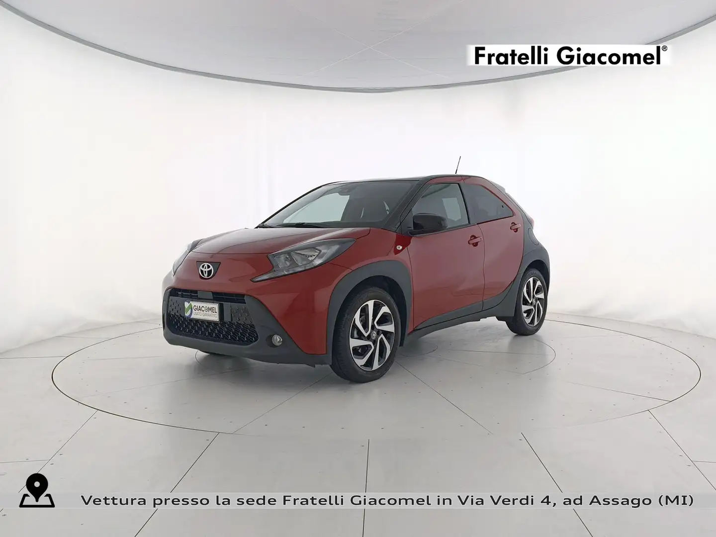 Toyota Aygo X x 1.0 trend 72cv s-cvt Rosso - 1