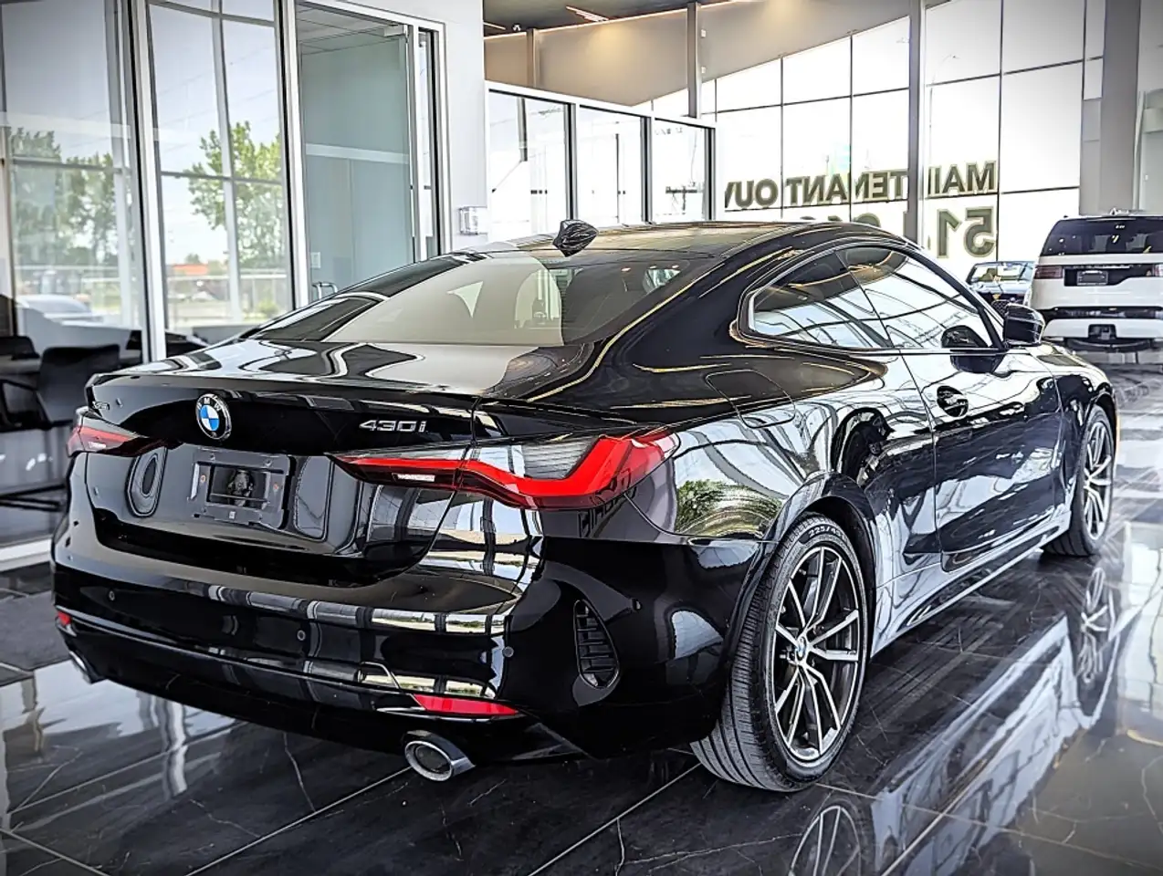 BMW 4 Series снимка BMW 4 Series