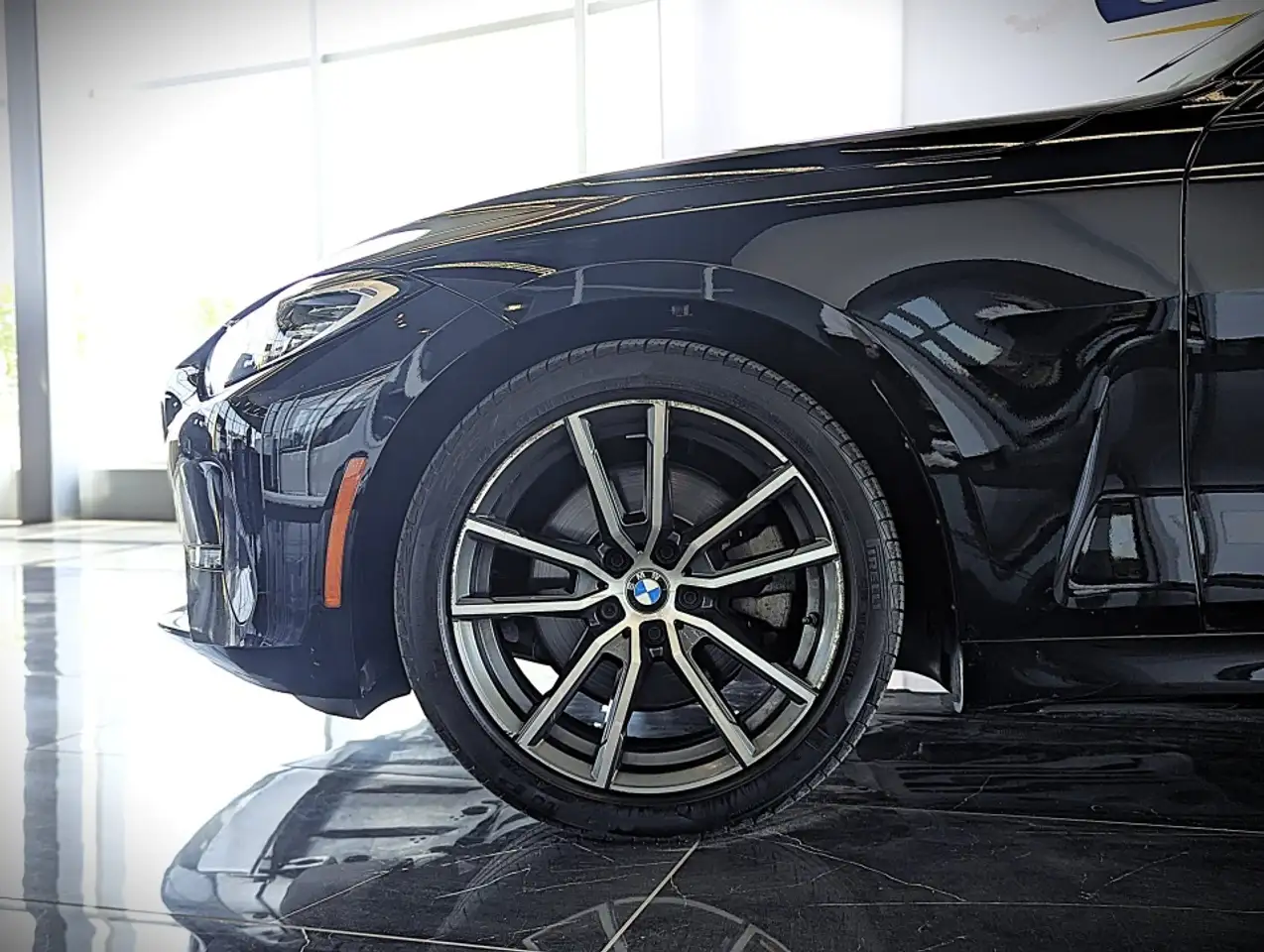 BMW 4 Series снимка BMW 4 Series