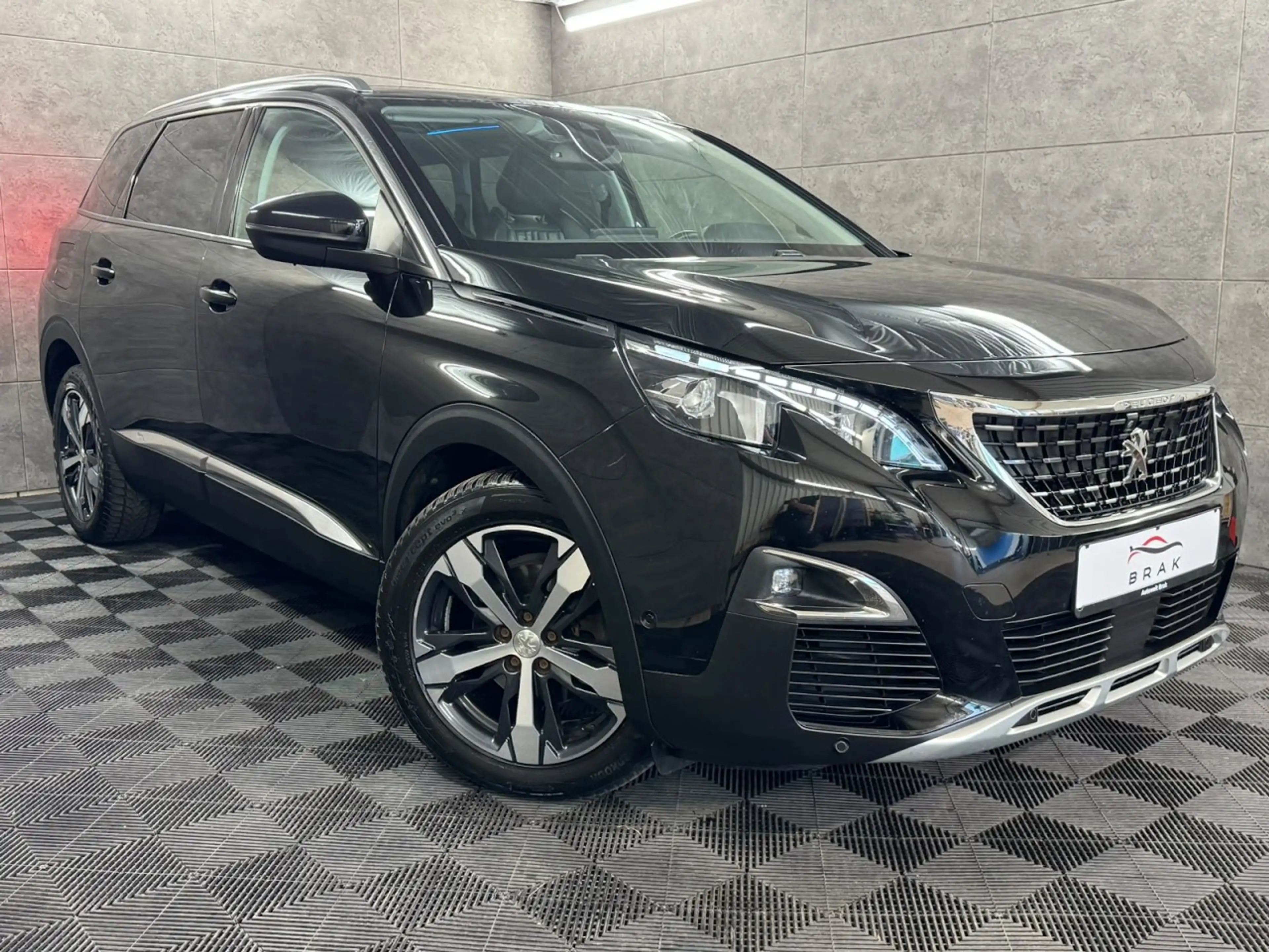 Peugeot 5008 Allure Aut*Navi*LED*Tempo*360*7-Sitze*Pano Klima — photo 3