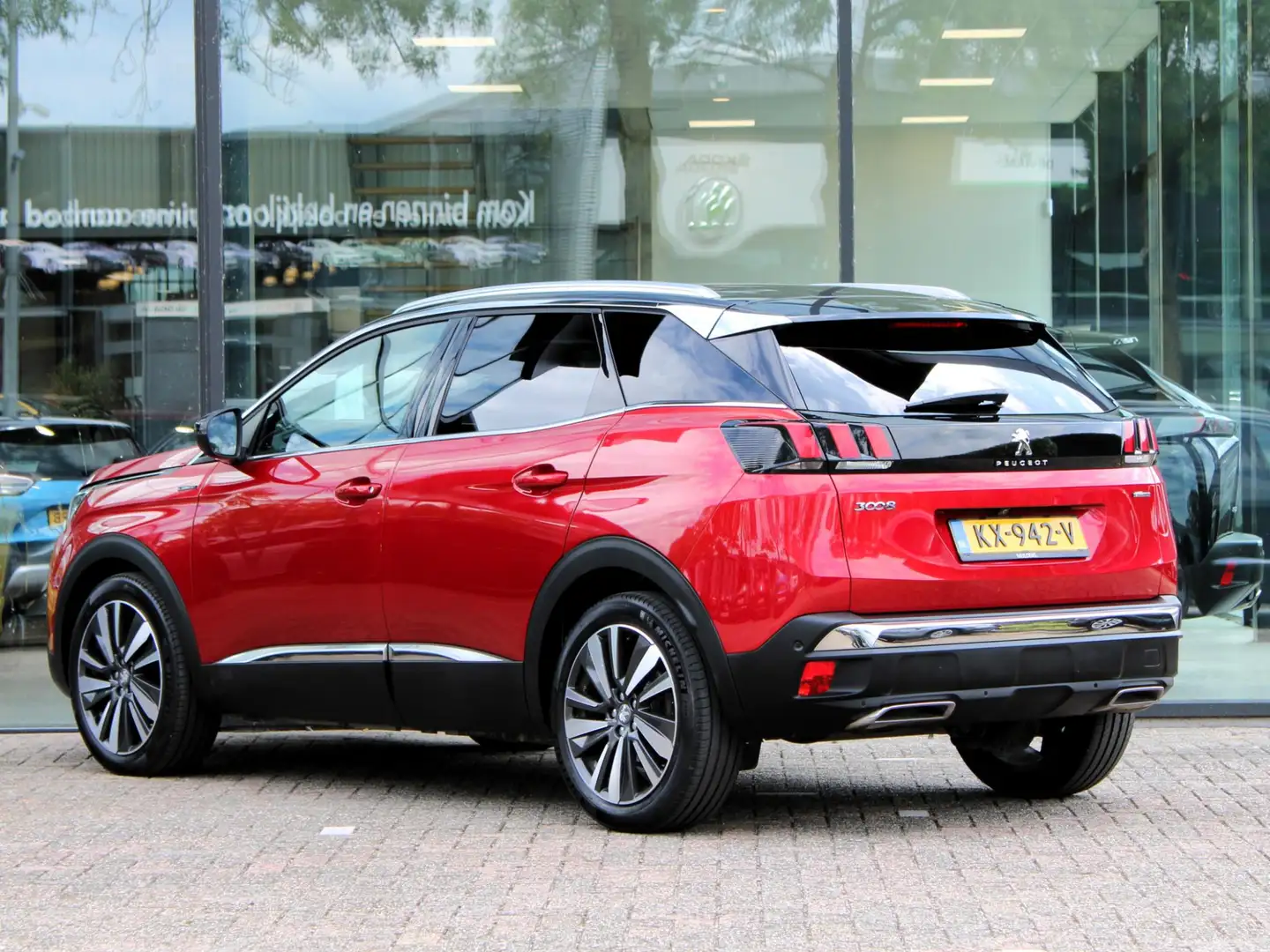 Peugeot 3008 1.6 e-THP GT Line | Navi / Focal / Camera Rojo - 2