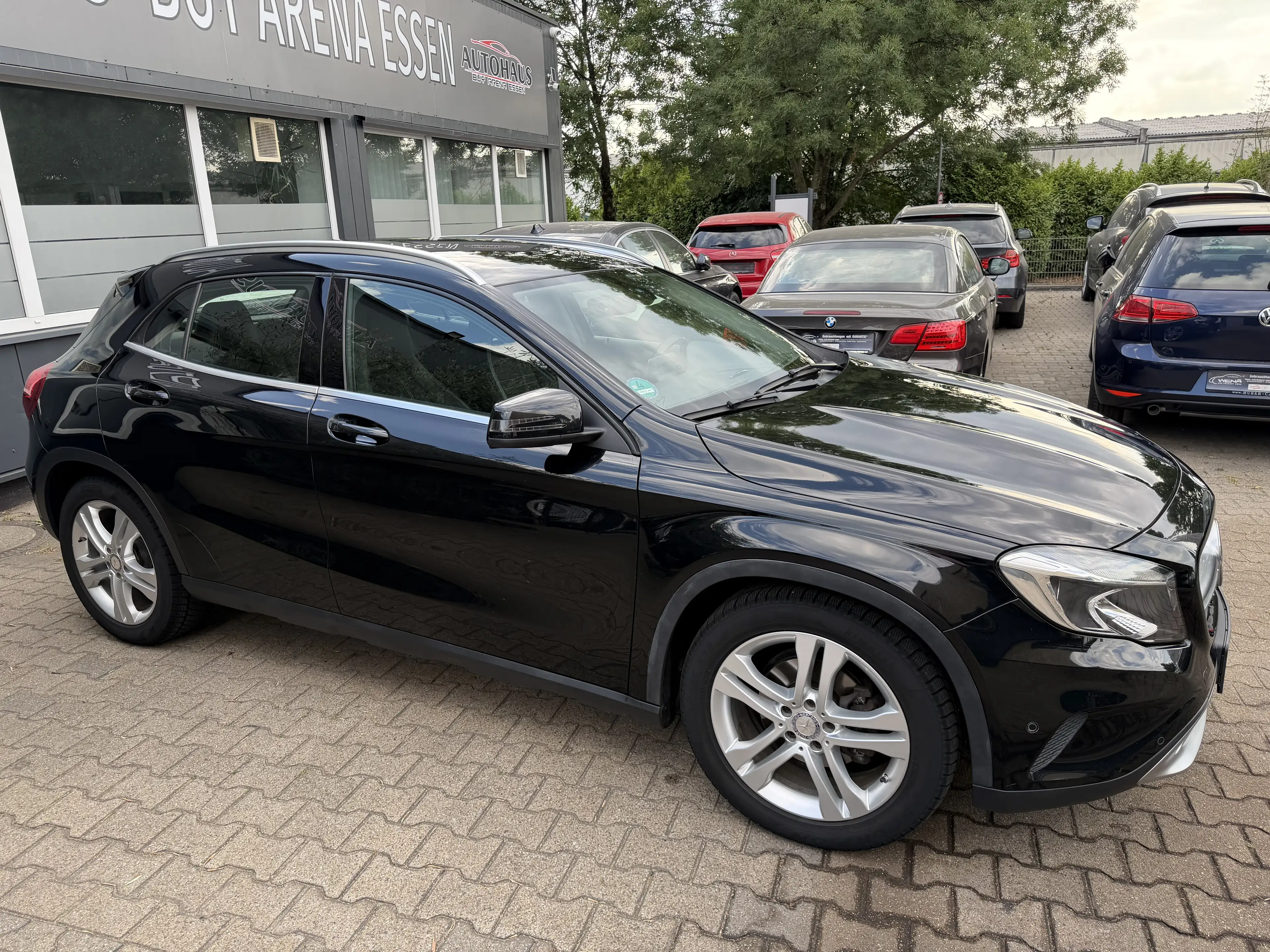 Mercedes-Benz GLA 220 CDI/d Urban 7G-DCT SUV Schwarz Voll Leder Navi Kamera — photo 13