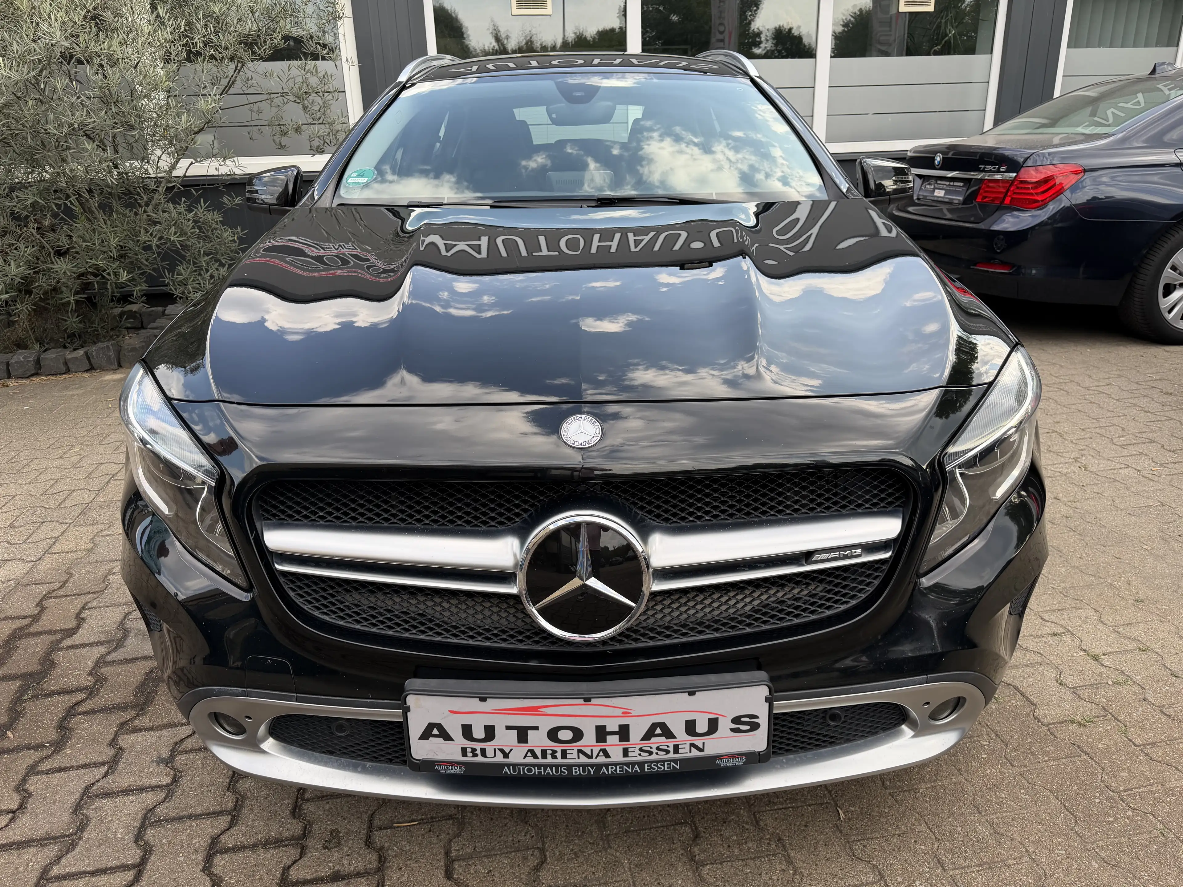 Mercedes-Benz GLA 220 CDI/d Urban 7G-DCT SUV Schwarz Voll Leder Navi Kamera — photo 4